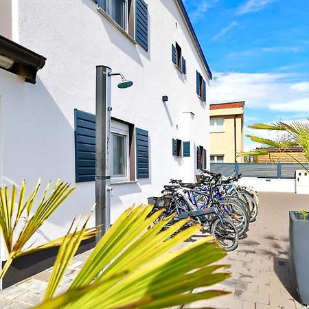 Apartments Rosini, 300M From The Beach With Shared Tavern And Bikes, Nin Exteriér fotografie