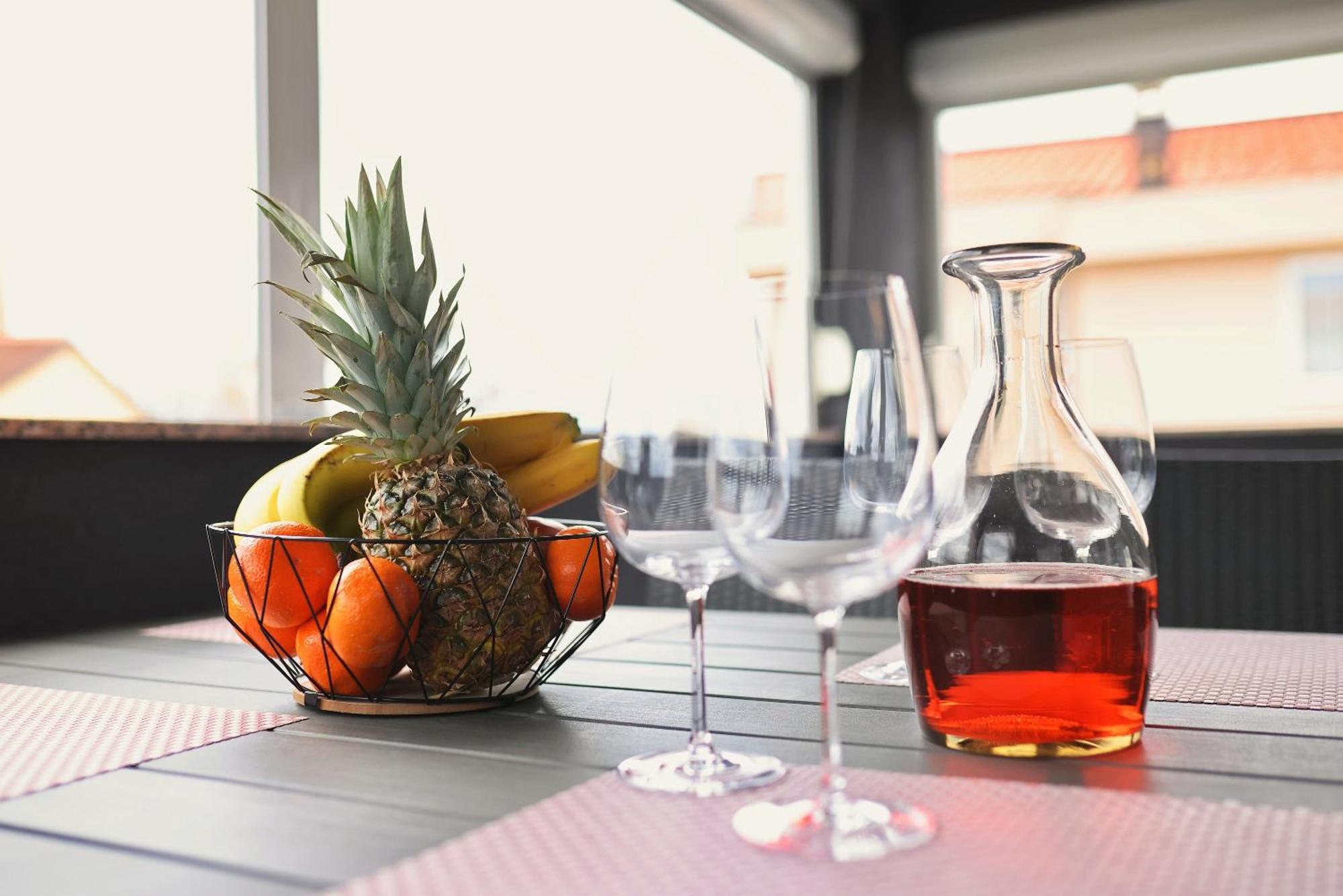 Apartments Rosini, 300M From The Beach With Shared Tavern And Bikes, Nin Exteriér fotografie